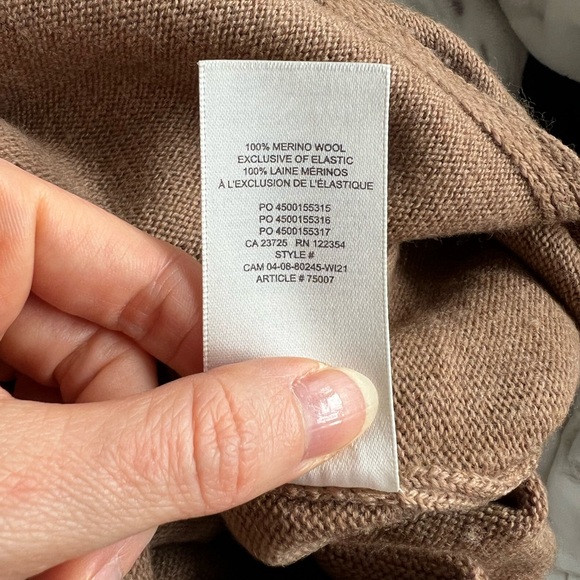 Aritzia Cyprie sweater dress - Picture 5 of 7